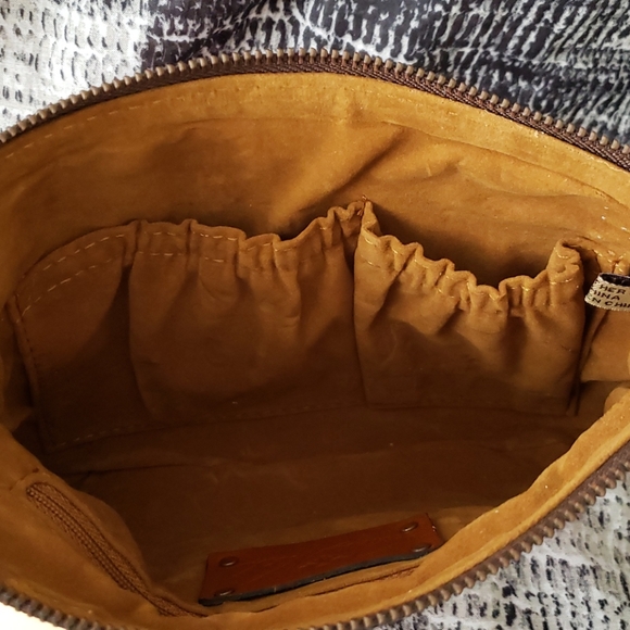 * SOLD * Patricia Nash tuscan tooled cassini - Picture 4 of 6